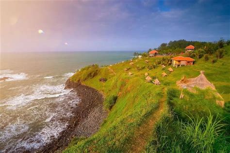 Wisata Pantai Setrojenar Kabupaten Kebumen Jawa Tengah: Pesona Keindahan Alam yang Memesona